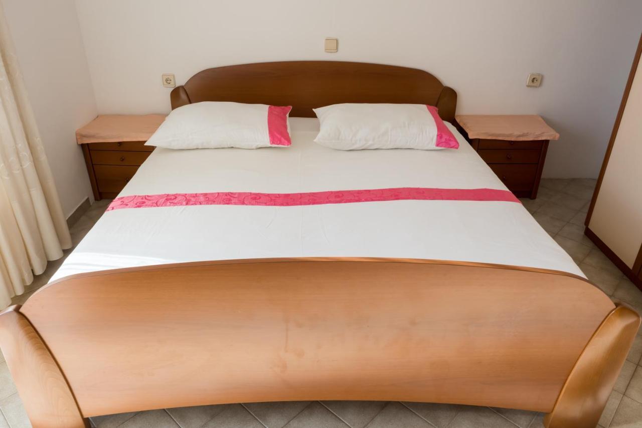Apartments Anita 1 Barbat na Rabu ภายนอก รูปภาพ