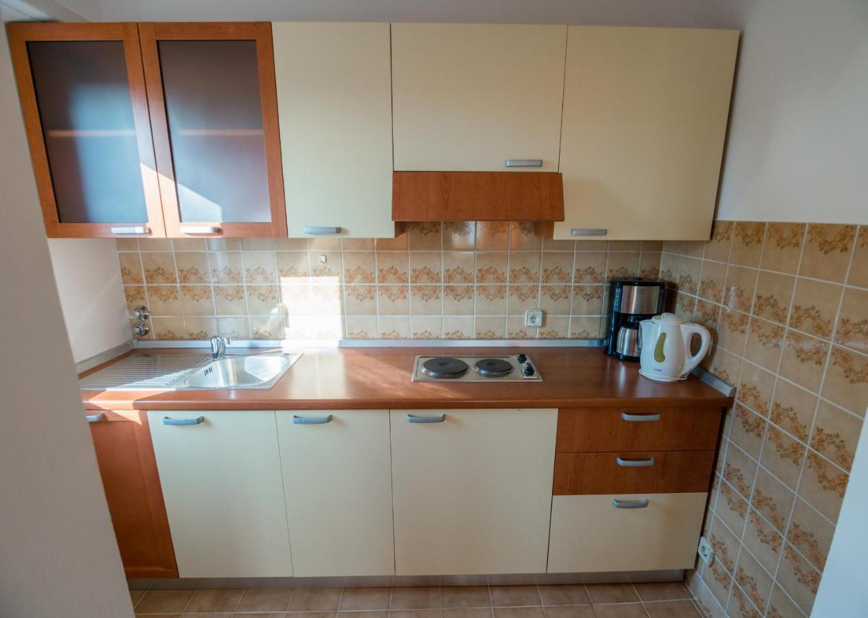 Apartments Anita 1 Barbat na Rabu ภายนอก รูปภาพ
